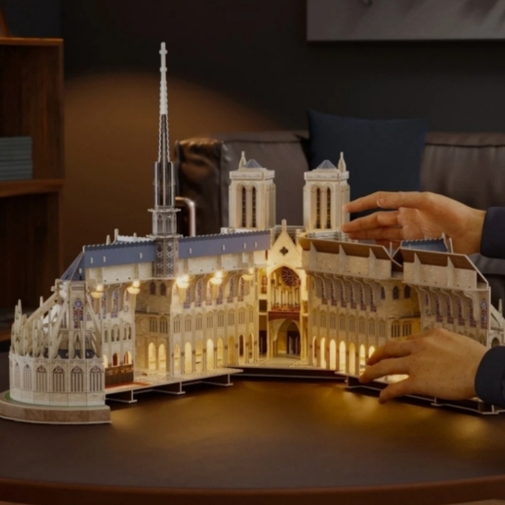 4D Build Architect Series:Notre-Dame 317 pc Puzzle Model Kit with LED Lights